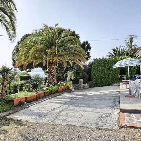App. Colle Innamorata Trilo 5 *